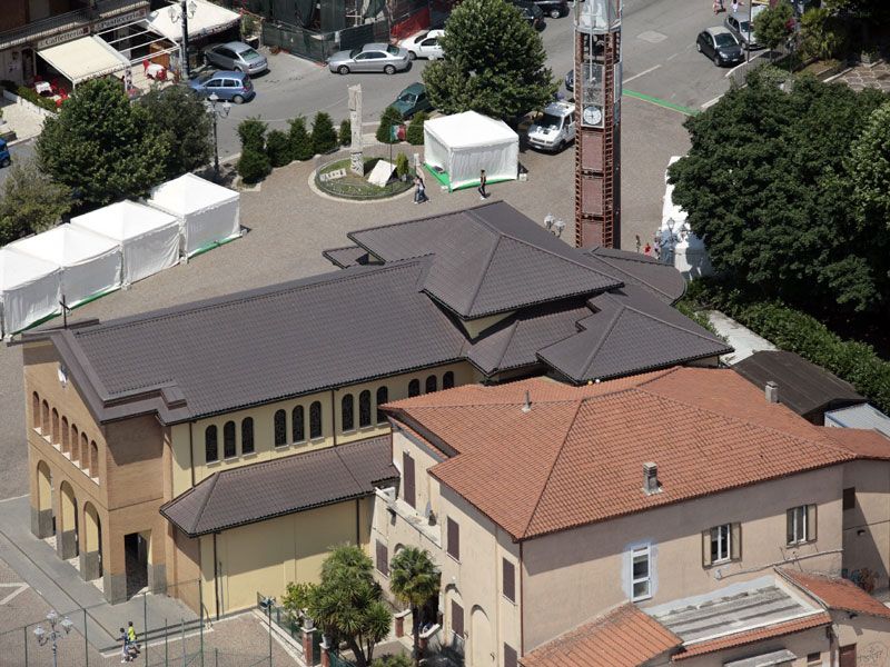 copertura chiesa con il Coppo di Alubel